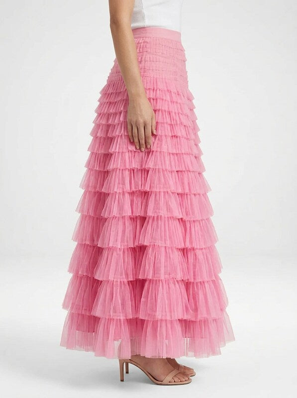 Women's Tulle Maxi Skirt with Elastic High Waist and Layered Silhouette