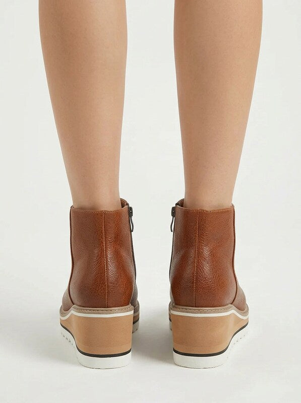 Women’s Platform Chelsea Boots