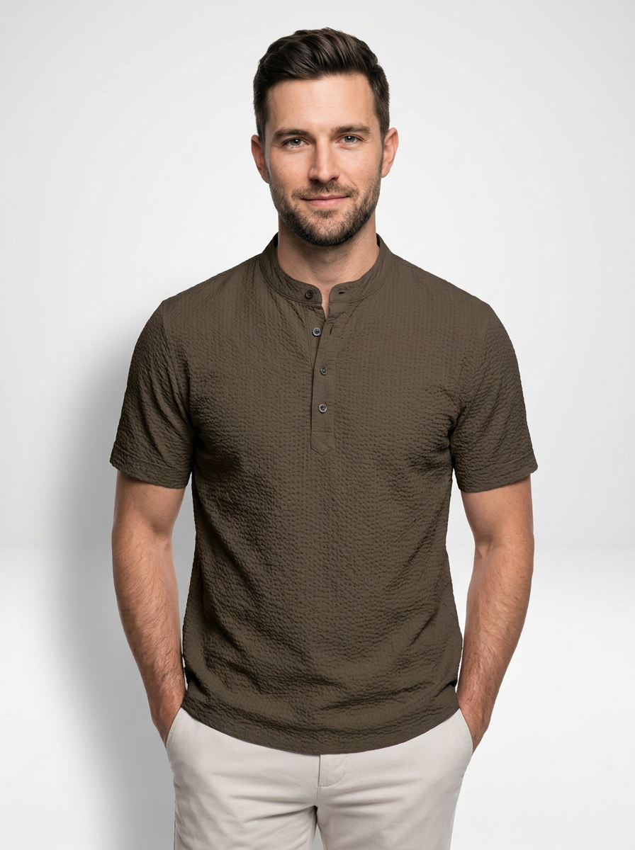 Men’s Lightweight Long-Sleeve Henley with Buttoned Placket
