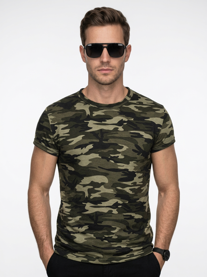 Men’s Camouflage Short Sleeve T-Shirt in Slim Fit