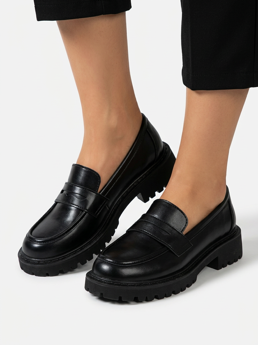 Women's Glossy Chunky Sole Chain Loafers