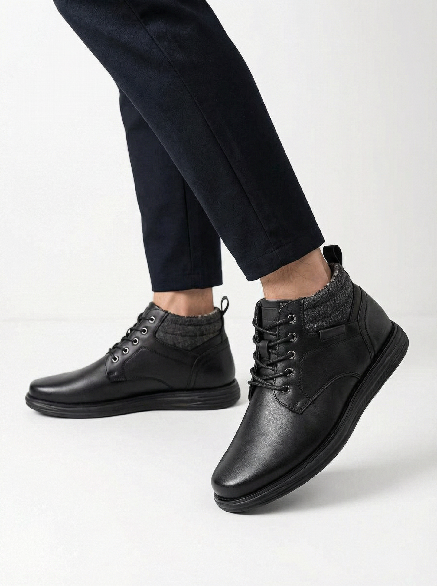 Men’s Mid Top Lace Up Chukka Boots