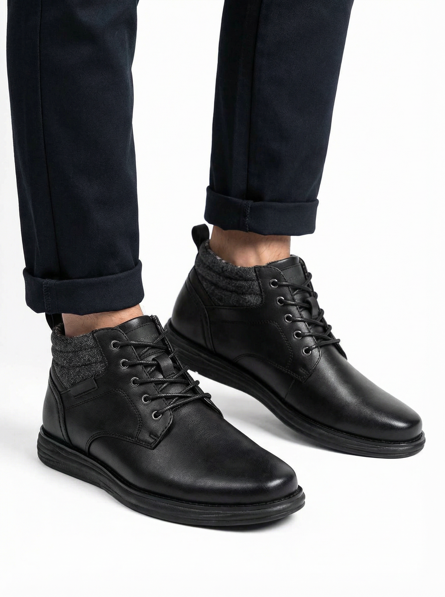 Men’s Mid Top Lace Up Chukka Boots