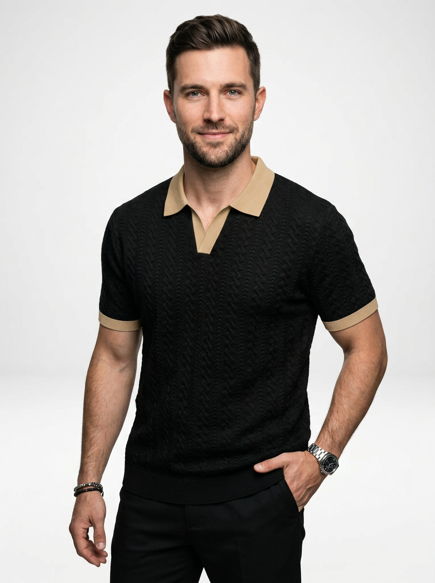 Men’s Short Sleeve Knit Polo Shirt with Contrast Detailing