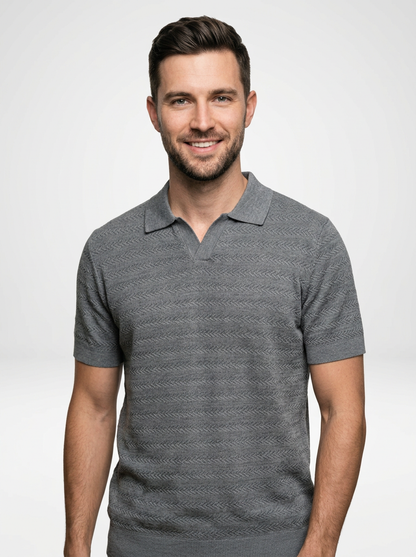 Men’s Short Sleeve Knit Polo Shirt with Colorblock Design