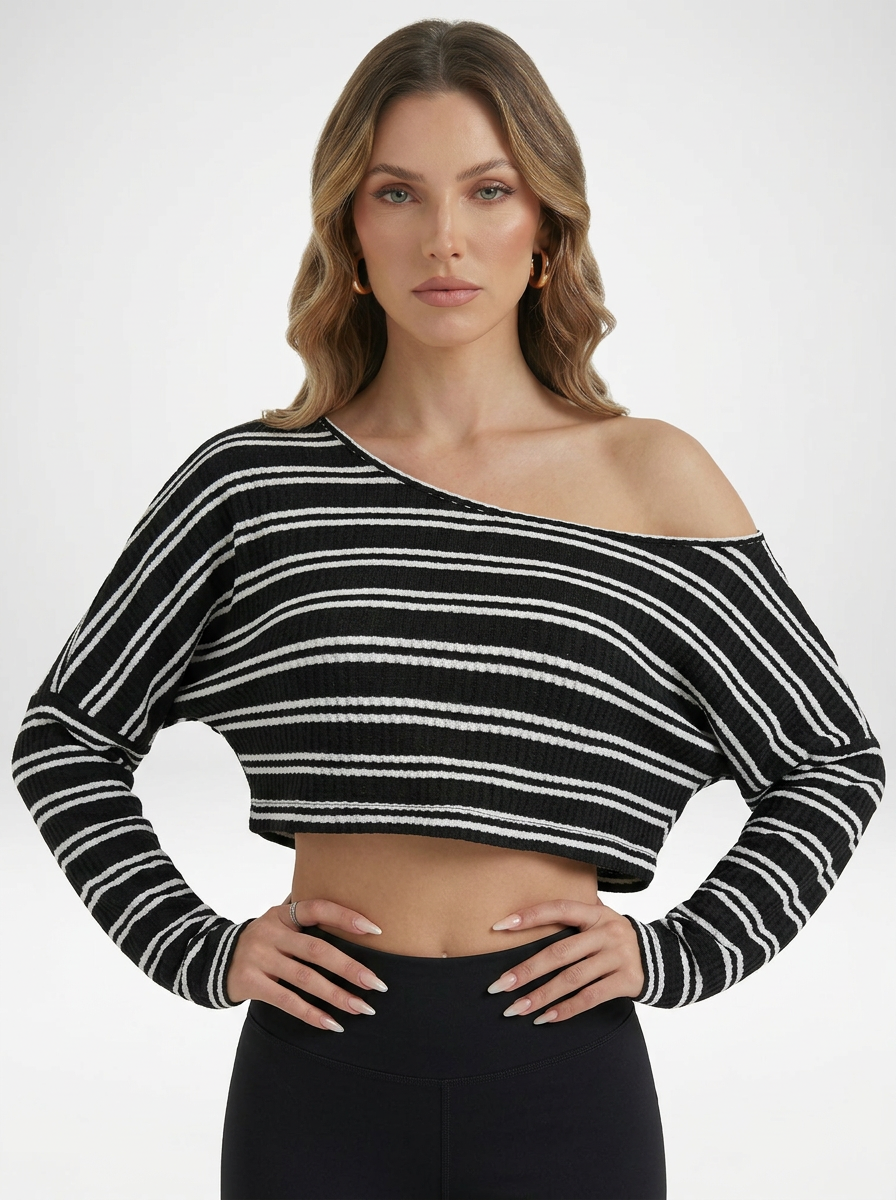 Women's Minimalist Batwing Sleeve Cold Shoulder Crop Blouse
