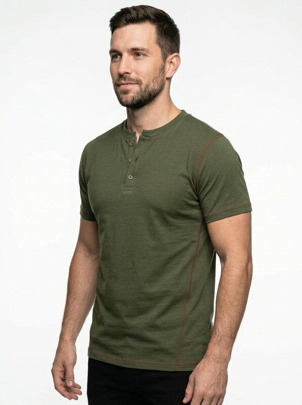 Men’s Short Sleeve Henley T-Shirt in Cotton Blend with Button Placket