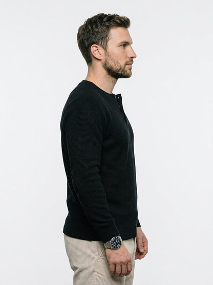 Men’s Long Sleeve Henley Pullover in Waffle Knit with Button Accents