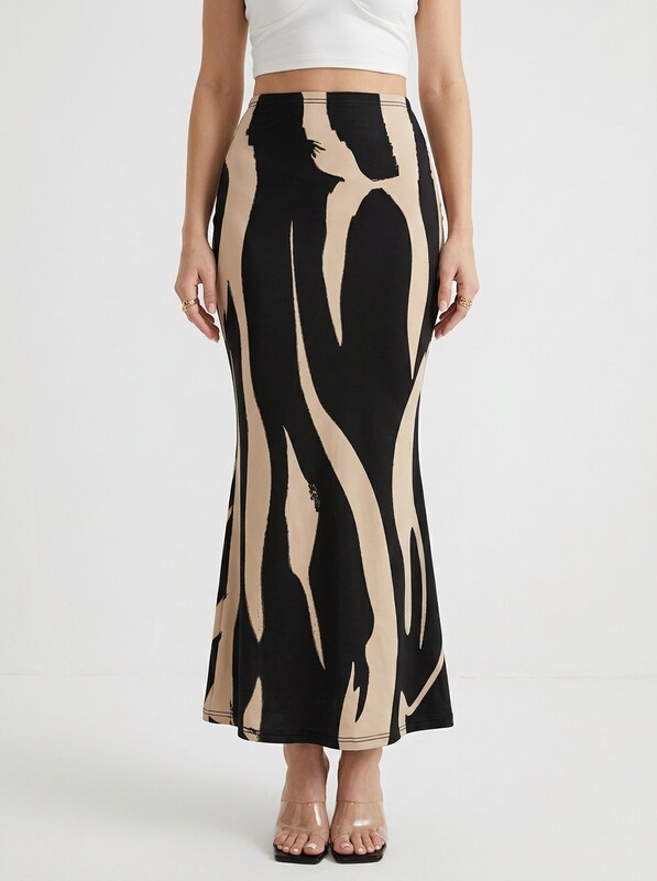 Printed Pleated Ruched Maxi Skirt