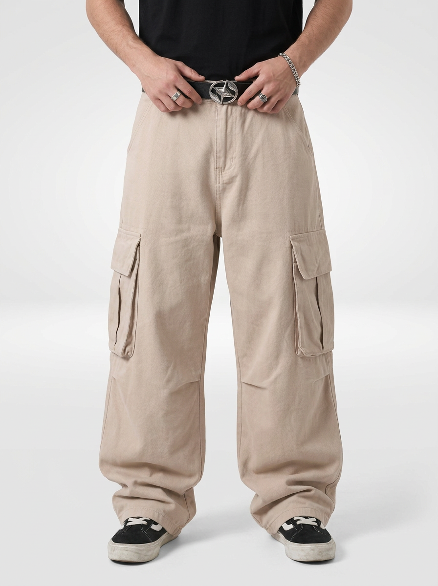 Men’s Relaxed Fit Cargo Jeans with Flap Pockets