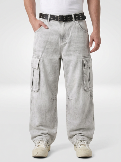 Men’s Relaxed Fit Cargo Jeans with Flap Pockets